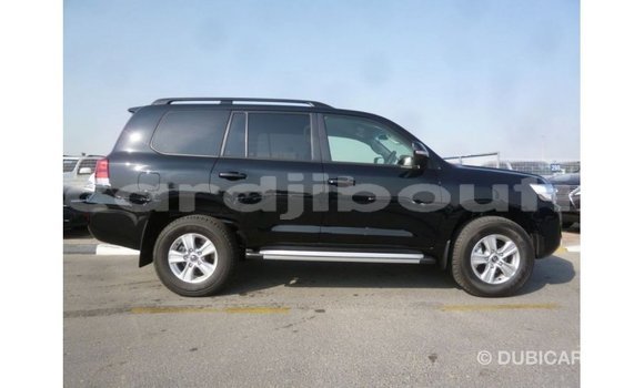 Acheter Import Voiture Toyota Land Cruiser Noir à Import - Dubai, Ali Sabieh Region Acheter Import Voiture Toyota Land Cruiser Noir à Import - Dubai, Ali Sabieh Region