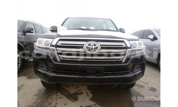 Acheter Import Voiture Toyota Land Cruiser Noir à Import - Dubai, Ali Sabieh Region Acheter Import Voiture Toyota Land Cruiser Noir à Import - Dubai, Ali Sabieh Region
