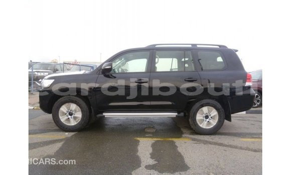 Acheter Import Voiture Toyota Land Cruiser Noir à Import - Dubai, Ali Sabieh Region Acheter Import Voiture Toyota Land Cruiser Noir à Import - Dubai, Ali Sabieh Region