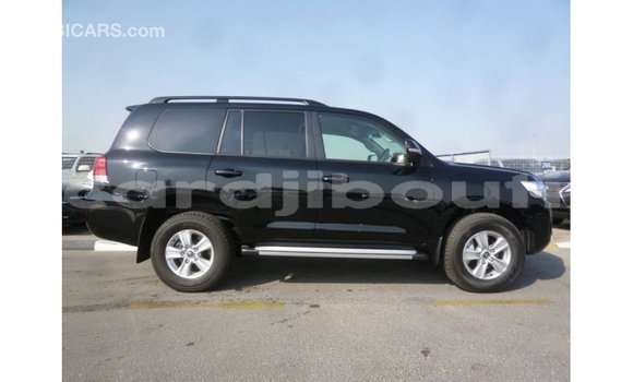 Acheter Import Voiture Toyota Land Cruiser Noir à Import - Dubai, Ali Sabieh Region Acheter Import Voiture Toyota Land Cruiser Noir à Import - Dubai, Ali Sabieh Region