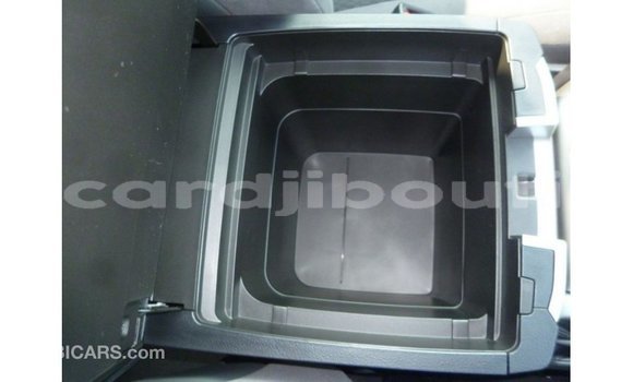 Acheter Import Voiture Toyota Land Cruiser Noir à Import - Dubai, Ali Sabieh Region Acheter Import Voiture Toyota Land Cruiser Noir à Import - Dubai, Ali Sabieh Region