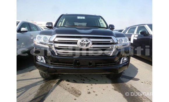 Acheter Import Voiture Toyota Land Cruiser Noir à Import - Dubai, Ali Sabieh Region Acheter Import Voiture Toyota Land Cruiser Noir à Import - Dubai, Ali Sabieh Region
