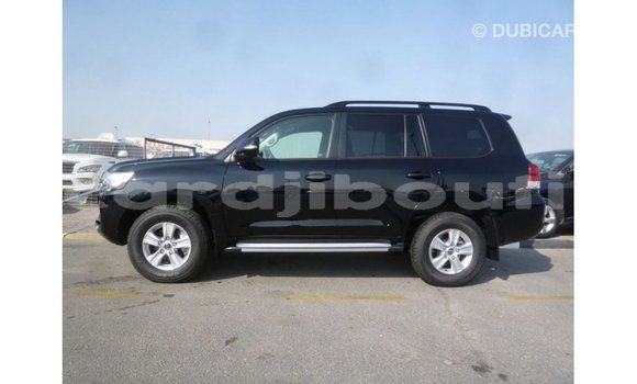 Acheter Import Voiture Toyota Land Cruiser Noir à Import - Dubai, Ali Sabieh Region Acheter Import Voiture Toyota Land Cruiser Noir à Import - Dubai, Ali Sabieh Region