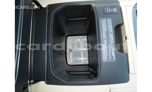 Acheter Import Voiture Lexus LX Noir à Import - Dubai, Ali Sabieh Region Acheter Import Voiture Lexus LX Noir à Import - Dubai, Ali Sabieh Region