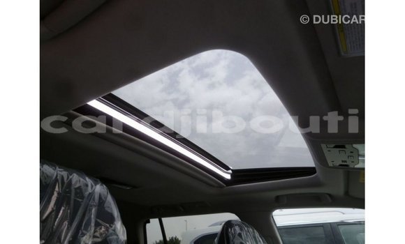 Acheter Import Voiture Lexus LX Blanc à Import - Dubai, Ali Sabieh Region Acheter Import Voiture Lexus LX Blanc à Import - Dubai, Ali Sabieh Region