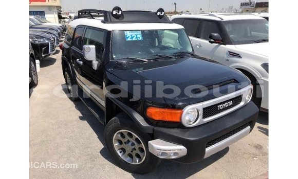 Acheter Import Voiture Toyota FJ Cruiser Noir à Import - Dubai, Ali Sabieh Region Acheter Import Voiture Toyota FJ Cruiser Noir à Import - Dubai, Ali Sabieh Region