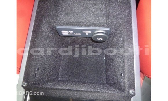 Acheter Import Voiture Jaguar F-Pace Noir à Import - Dubai, Ali Sabieh Region Acheter Import Voiture Jaguar F-Pace Noir à Import - Dubai, Ali Sabieh Region