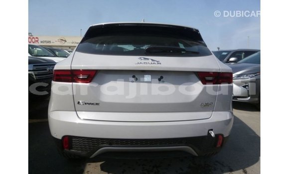 Acheter Import Voiture Jaguar E-Pace Blanc à Import - Dubai, Ali Sabieh Region Acheter Import Voiture Jaguar E-Pace Blanc à Import - Dubai, Ali Sabieh Region