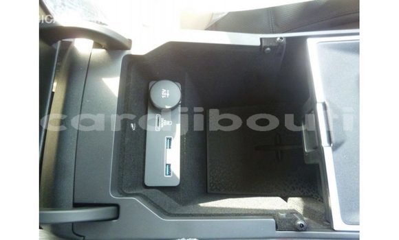 Acheter Import Voiture Jaguar E-Pace Blanc à Import - Dubai, Ali Sabieh Region Acheter Import Voiture Jaguar E-Pace Blanc à Import - Dubai, Ali Sabieh Region