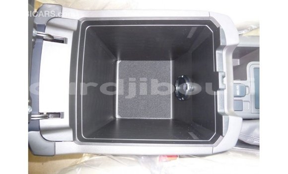 Acheter Import Voiture Toyota Prado Autre à Import - Dubai, Ali Sabieh Region Acheter Import Voiture Toyota Prado Autre à Import - Dubai, Ali Sabieh Region