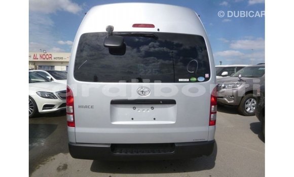 Acheter Import Voiture Toyota Hiace Autre à Import - Dubai, Ali Sabieh Region Acheter Import Voiture Toyota Hiace Autre à Import - Dubai, Ali Sabieh Region