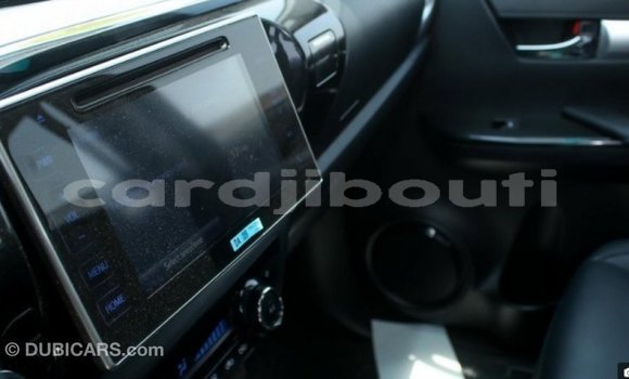 Acheter Import Voiture Toyota Hilux Autre à Import - Dubai, Ali Sabieh Region Acheter Import Voiture Toyota Hilux Autre à Import - Dubai, Ali Sabieh Region