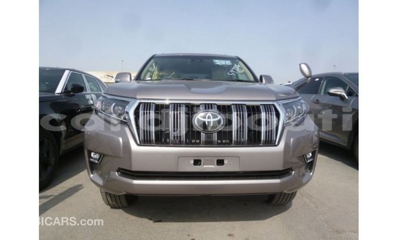 Acheter Import Voiture Toyota Prado Marron à Import - Dubai, Ali Sabieh Region Acheter Import Voiture Toyota Prado Marron à Import - Dubai, Ali Sabieh Region