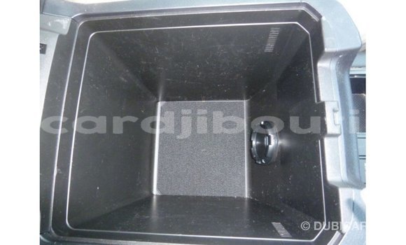 Acheter Import Voiture Toyota Prado Noir à Import - Dubai, Ali Sabieh Region Acheter Import Voiture Toyota Prado Noir à Import - Dubai, Ali Sabieh Region