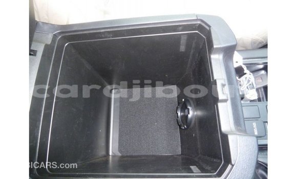 Buy Import Toyota Prado Other Car in Import - Dubai in Ali Sabieh Region Buy Import Toyota Prado Other Car in Import - Dubai in Ali Sabieh Region