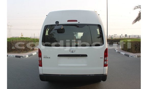 Buy Import Toyota Hiace White Car in Import - Dubai in Ali Sabieh Region Buy Import Toyota Hiace White Car in Import - Dubai in Ali Sabieh Region