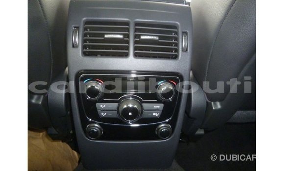 Acheter Import Voiture Jaguar F-Type Noir à Import - Dubai, Ali Sabieh Region Acheter Import Voiture Jaguar F-Type Noir à Import - Dubai, Ali Sabieh Region