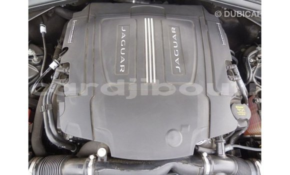 Acheter Import Voiture Jaguar F-Type Noir à Import - Dubai, Ali Sabieh Region Acheter Import Voiture Jaguar F-Type Noir à Import - Dubai, Ali Sabieh Region