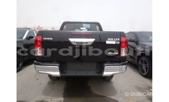 Acheter Import Voiture Toyota Hilux Noir à Import - Dubai, Ali Sabieh Region Acheter Import Voiture Toyota Hilux Noir à Import - Dubai, Ali Sabieh Region