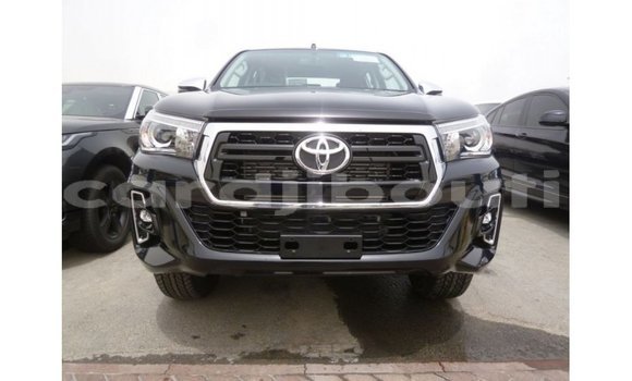 Acheter Import Voiture Toyota Hilux Noir à Import - Dubai, Ali Sabieh Region Acheter Import Voiture Toyota Hilux Noir à Import - Dubai, Ali Sabieh Region