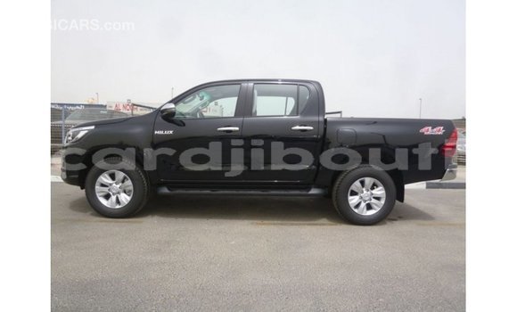 Acheter Import Voiture Toyota Hilux Noir à Import - Dubai, Ali Sabieh Region Acheter Import Voiture Toyota Hilux Noir à Import - Dubai, Ali Sabieh Region