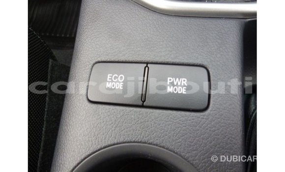 Acheter Import Voiture Toyota Hilux Noir à Import - Dubai, Ali Sabieh Region Acheter Import Voiture Toyota Hilux Noir à Import - Dubai, Ali Sabieh Region