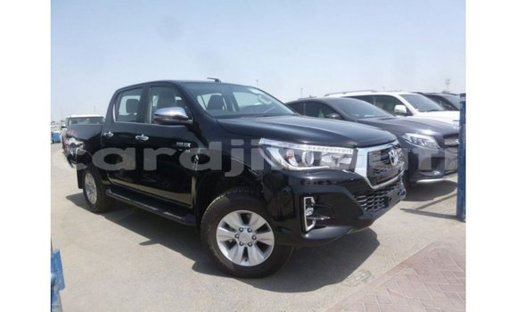 Acheter Import Voiture Toyota Hilux Noir à Import - Dubai, Ali Sabieh Region Acheter Import Voiture Toyota Hilux Noir à Import - Dubai, Ali Sabieh Region