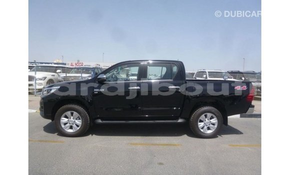 Acheter Import Voiture Toyota Hilux Noir à Import - Dubai, Ali Sabieh Region Acheter Import Voiture Toyota Hilux Noir à Import - Dubai, Ali Sabieh Region