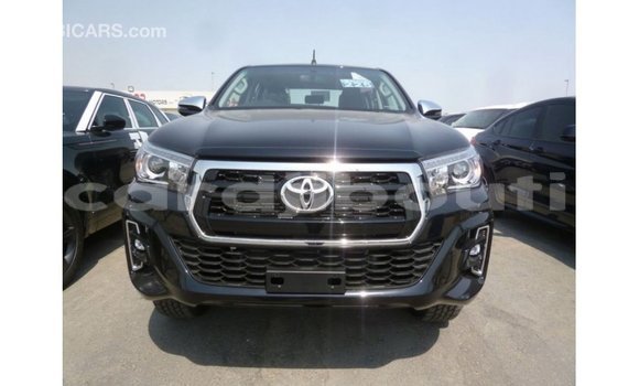 Acheter Import Voiture Toyota Hilux Noir à Import - Dubai, Ali Sabieh Region Acheter Import Voiture Toyota Hilux Noir à Import - Dubai, Ali Sabieh Region