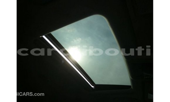 Acheter Import Voiture Toyota Land Cruiser Autre à Import - Dubai, Ali Sabieh Region Acheter Import Voiture Toyota Land Cruiser Autre à Import - Dubai, Ali Sabieh Region