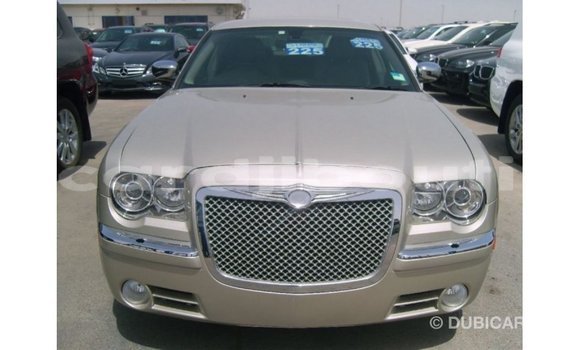 Acheter Import Voiture Chrysler 300 Beige à Import - Dubai, Ali Sabieh Region Acheter Import Voiture Chrysler 300 Beige à Import - Dubai, Ali Sabieh Region