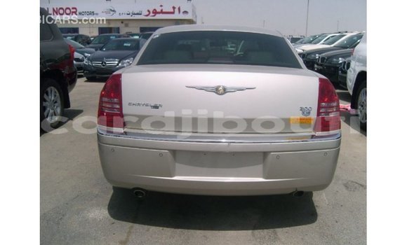 Acheter Import Voiture Chrysler 300 Beige à Import - Dubai, Ali Sabieh Region Acheter Import Voiture Chrysler 300 Beige à Import - Dubai, Ali Sabieh Region