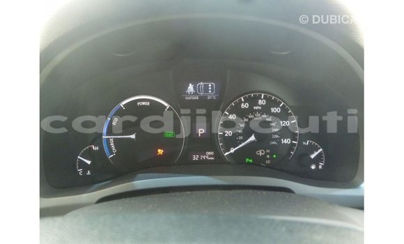 Acheter Import Voiture Lexus RX Blanc à Import - Dubai, Ali Sabieh Region Acheter Import Voiture Lexus RX Blanc à Import - Dubai, Ali Sabieh Region