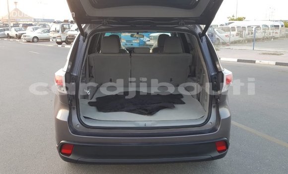 Buy Import Toyota Highlander Other Car in Import - Dubai in Ali Sabieh Region Buy Import Toyota Highlander Other Car in Import - Dubai in Ali Sabieh Region