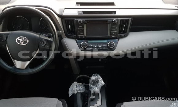 Buy Import Toyota 4Runner Red Car in Import - Dubai in Ali Sabieh Region Buy Import Toyota 4Runner Red Car in Import - Dubai in Ali Sabieh Region