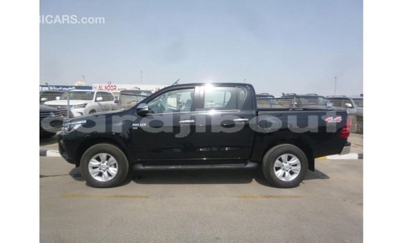 Acheter Import Voiture Toyota Hilux Noir à Import - Dubai, Ali Sabieh Region Acheter Import Voiture Toyota Hilux Noir à Import - Dubai, Ali Sabieh Region