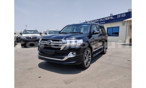 Acheter Import Voiture Toyota Land Cruiser Noir à Import - Dubai, Ali Sabieh Region Acheter Import Voiture Toyota Land Cruiser Noir à Import - Dubai, Ali Sabieh Region
