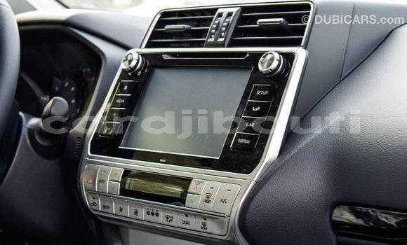 Acheter Import Voiture Toyota Prado Noir à Import - Dubai, Ali Sabieh Region Acheter Import Voiture Toyota Prado Noir à Import - Dubai, Ali Sabieh Region
