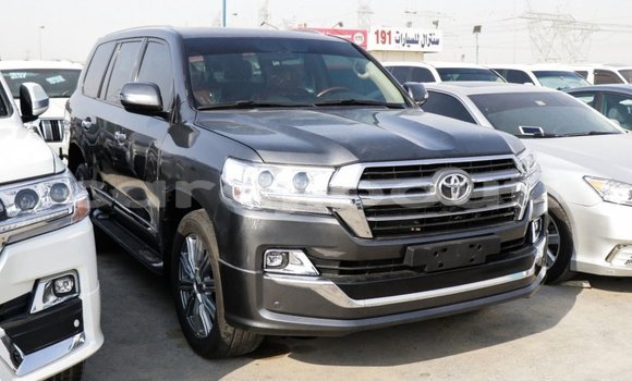 Buy Import Toyota Land Cruiser Black Car in Import - Dubai in Ali Sabieh Region Buy Import Toyota Land Cruiser Black Car in Import - Dubai in Ali Sabieh Region