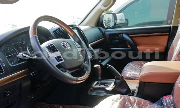 Buy Import Toyota Land Cruiser Black Car in Import - Dubai in Ali Sabieh Region Buy Import Toyota Land Cruiser Black Car in Import - Dubai in Ali Sabieh Region