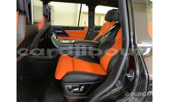 Acheter Import Voiture Lexus LX Noir à Import - Dubai, Ali Sabieh Region Acheter Import Voiture Lexus LX Noir à Import - Dubai, Ali Sabieh Region