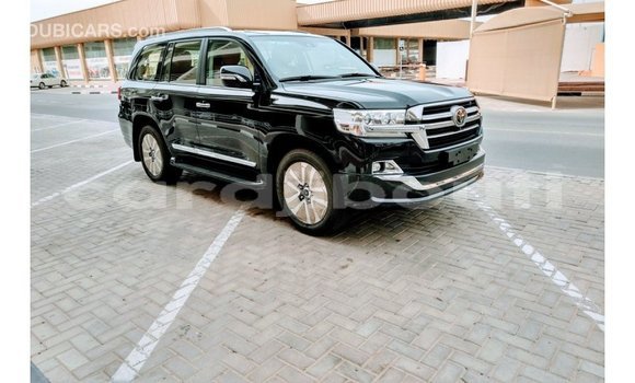Acheter Import Voiture Toyota Land Cruiser Noir à Import - Dubai, Ali Sabieh Region Acheter Import Voiture Toyota Land Cruiser Noir à Import - Dubai, Ali Sabieh Region