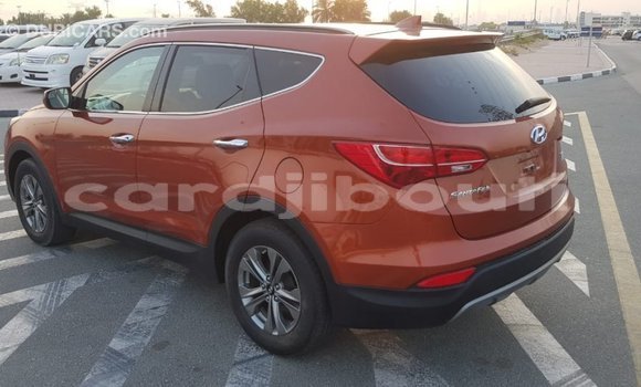 Buy Import Hyundai Santa Fe Other Car in Import - Dubai in Ali Sabieh Region Buy Import Hyundai Santa Fe Other Car in Import - Dubai in Ali Sabieh Region