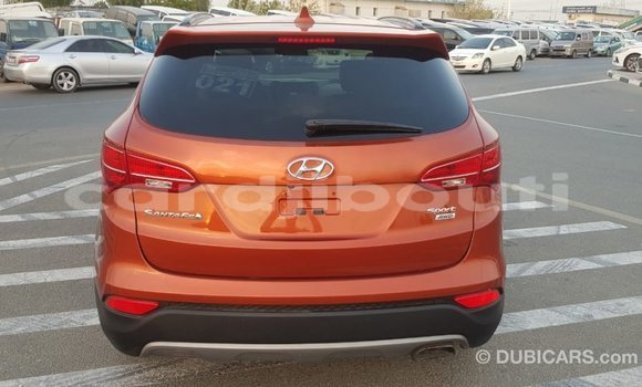 Buy Import Hyundai Santa Fe Other Car in Import - Dubai in Ali Sabieh Region Buy Import Hyundai Santa Fe Other Car in Import - Dubai in Ali Sabieh Region