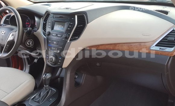 Buy Import Hyundai Santa Fe Other Car in Import - Dubai in Ali Sabieh Region Buy Import Hyundai Santa Fe Other Car in Import - Dubai in Ali Sabieh Region