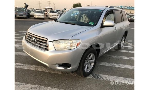 Buy Import Toyota Highlander Other Car in Import - Dubai in Ali Sabieh Region Buy Import Toyota Highlander Other Car in Import - Dubai in Ali Sabieh Region