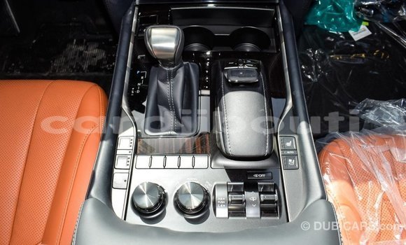 Acheter Import Voiture Lexus LX Autre à Import - Dubai, Ali Sabieh Region Acheter Import Voiture Lexus LX Autre à Import - Dubai, Ali Sabieh Region