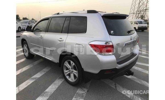 Acheter Import Voiture Toyota Highlander Autre à Import - Dubai, Ali Sabieh Region Acheter Import Voiture Toyota Highlander Autre à Import - Dubai, Ali Sabieh Region