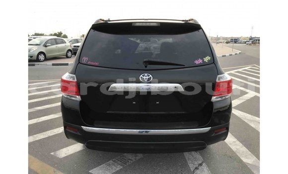 Buy Import Toyota Highlander Black Car in Import - Dubai in Ali Sabieh Region Buy Import Toyota Highlander Black Car in Import - Dubai in Ali Sabieh Region