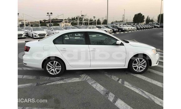 Buy Import Volkswagen Jetta White Car in Import - Dubai in Ali Sabieh Region Buy Import Volkswagen Jetta White Car in Import - Dubai in Ali Sabieh Region